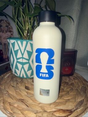 FIFA 2026 Cream Stainless Bottle with Bold Vertical Blue Logo